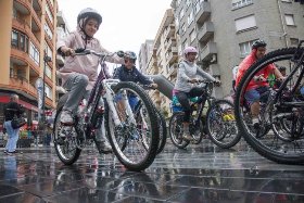 Tenés que salir en bicicleta con lluvia Atento a estos tips 3